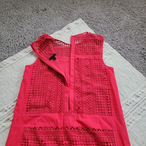 J Crew Geo-Lace Cotton Shift Dress size Medium Belvedere Red - Picture 10 of 10